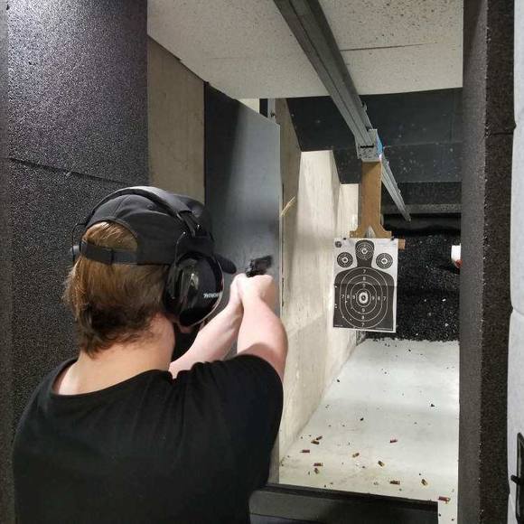 Profile Picture of Colin Mccormick (@colinmccormick) on Poshmark