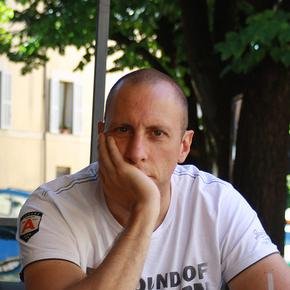 Profile Picture of Carlo (@carlodaniele) on Twitter