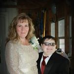 Profile Picture of Colette Summers (@clugstonec) on Instagram