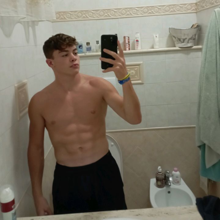 Profile Picture of daddo (@davidederiso_) on Tiktok