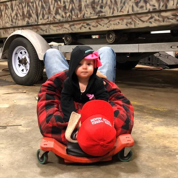 Profile Picture of Paul Moore (@paulmoore380) on Poshmark