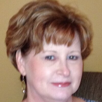 Profile Picture of Deborah Woods Yeates (@YeatesDeborah) on Twitter