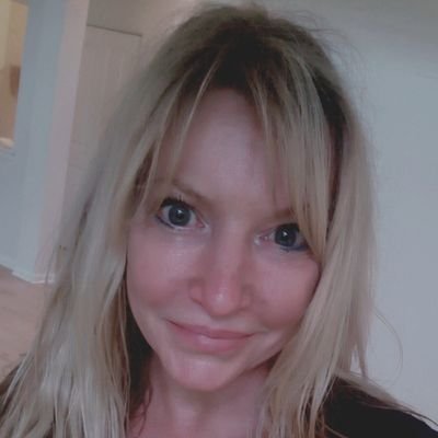 Profile Picture of Jacqueline Lo Galbo Syracuse (@Jlorealtor1) on Twitter