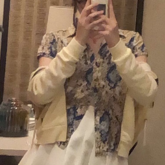 Profile Picture of Sophie Magaro (@sophie_kmm) on Poshmark