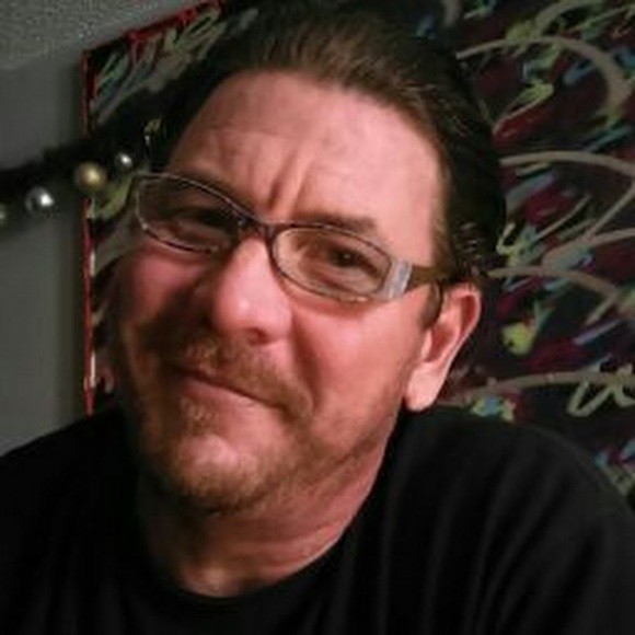 Profile Picture of Brandon Boozell (@bboozell3) on Poshmark