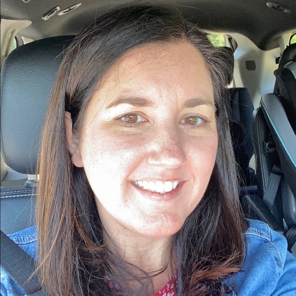 Monica Koepfer - Poshmark Profile Picture of Monica Koepfer (@monicakeveryday) on Poshmark