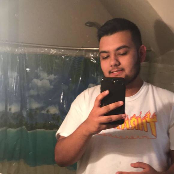 Profile Picture of Rene Rodriguez (@renerodrigue365) on Poshmark