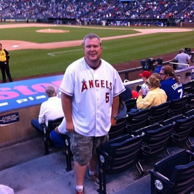 Profile Picture of Gary Ragsdale (@The_Lurch) on Twitter