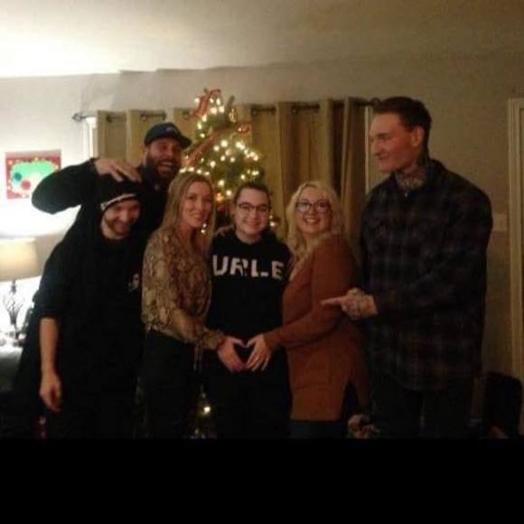 Profile Picture of Joleen Rozicki (@joleenrozicki) on Poshmark