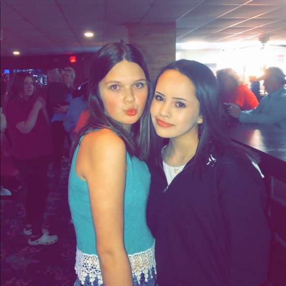 Profile Picture of Caleigh Marcotte (@cm45325) on Poshmark