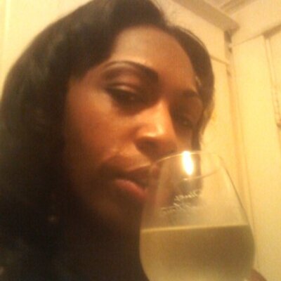 Profile Picture of Tamika Moore (@TMoore9880) on Twitter