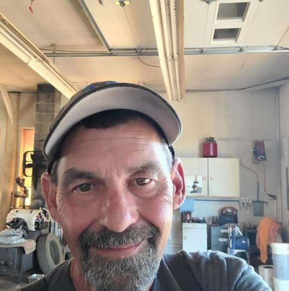 Profile Picture of Steven Sigmon (@swsigmon) on Poshmark