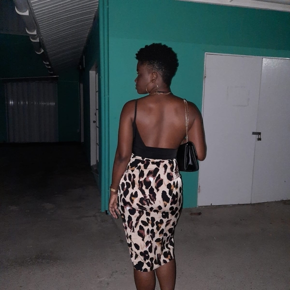 Profile Picture of Juella Gumbs (@julugu) on Poshmark