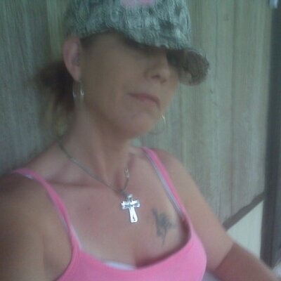 Profile Photo of Patricia Burdette (@hotrod3180) on Twitter