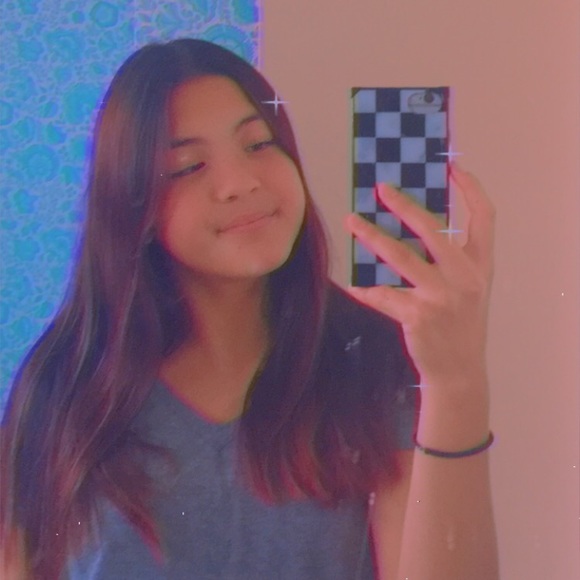 Profile Picture of Janette Jimenez (@janetjimenez589) on Poshmark