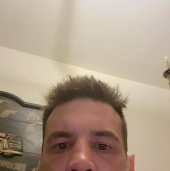 Profile Picture of Jonathan Tremblay (@jtremblay286) on Poshmark