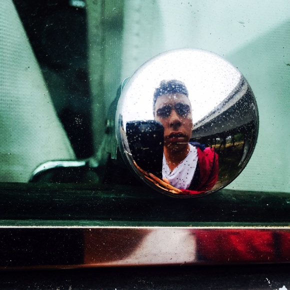 Profile Picture of Jonathan Olivas (@j0n1_0) on Poshmark