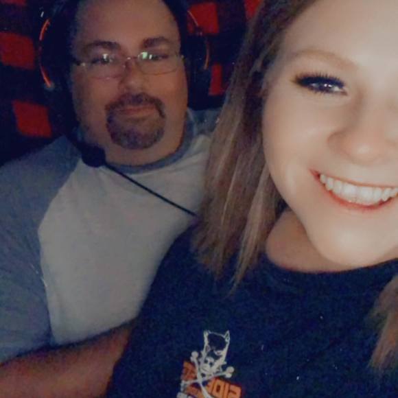 Profile Picture of Asia Burkhamer (@asiaburkhamer) on Poshmark