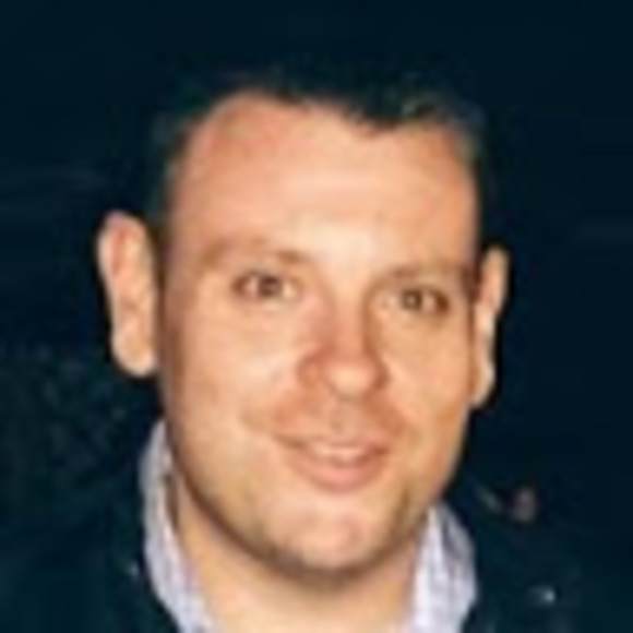 Profile Picture of Jeffrey Cote (@cotejeffrey) on Poshmark