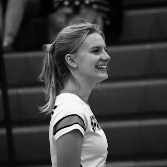 Profile Picture of Lilly Adkins (@lillyadkins964) on Poshmark