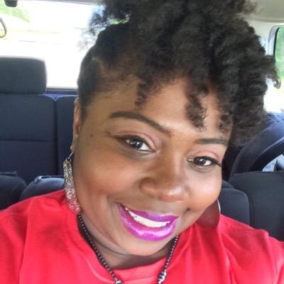 Profile Picture of Chels Hall (@iam_chelsi) on Twitter