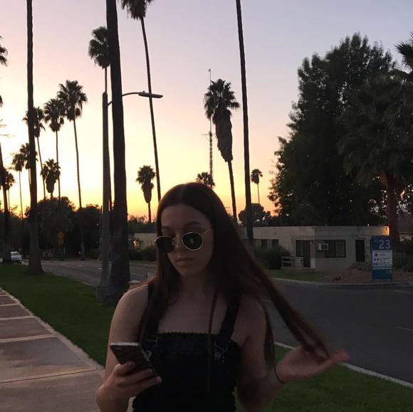 Profile Picture of Chiara Cornaga (@chiaracornaga) on Poshmark