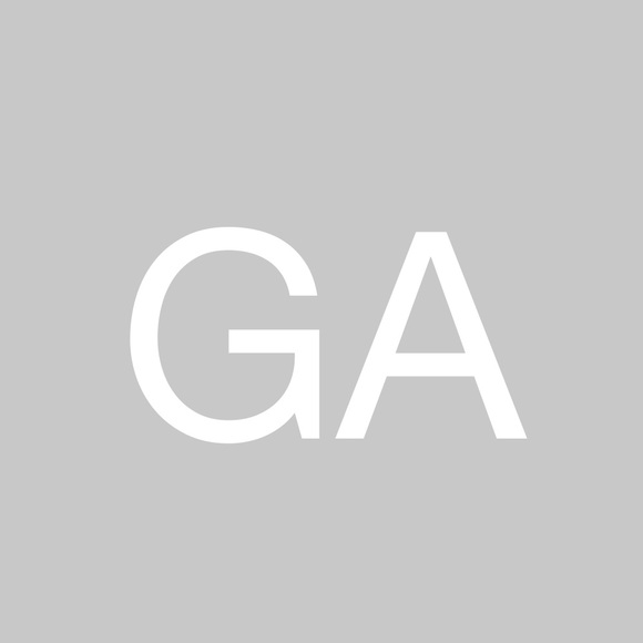 Giana Alpaio - Poshmark Profile Picture of Giana Alpaio (@gianaalpaio) on Poshmark