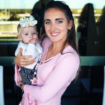 Profile Picture of Tori Cole (@_torihale) on Twitter