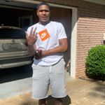 Profile Picture of WRITING MY OWN STORY✍🏽🥀 (@_adamfloyd) on Instagram