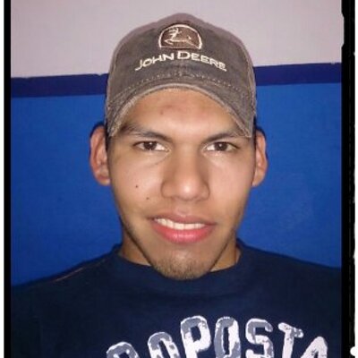 Profile Picture of Rene Robledo (@Rob10Rene) on Twitter