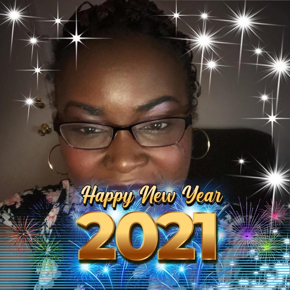 Heather Schofield - Poshmark Profile Picture of Heather Schofield (@strawberry29621) on Poshmark