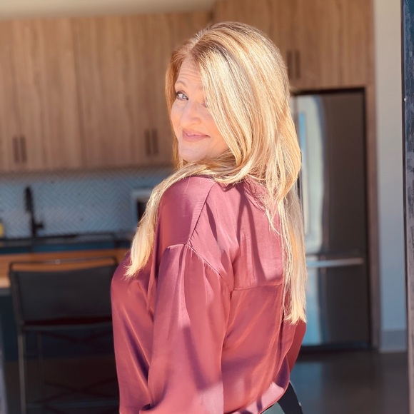 Profile Picture of Monica Severt (@monicasevert) on Poshmark