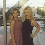 Profile Picture of Elle & Sophia Ziemer (@zeemusic) on Instagram