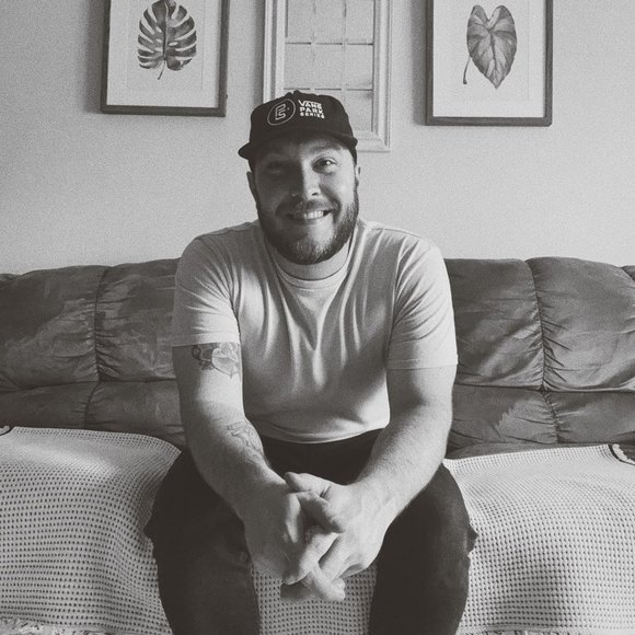 Profile Picture of Blake Grizzle (@blakegrizzle) on Poshmark