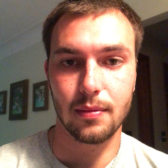 Profile Picture of Bryce Kemp (@brycekemp) on Poshmark