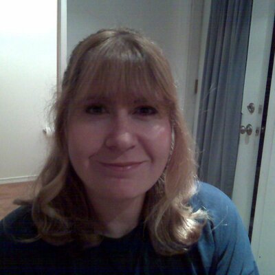 Profile Picture of Serena Hanson (@mrsclause1971) on Twitter