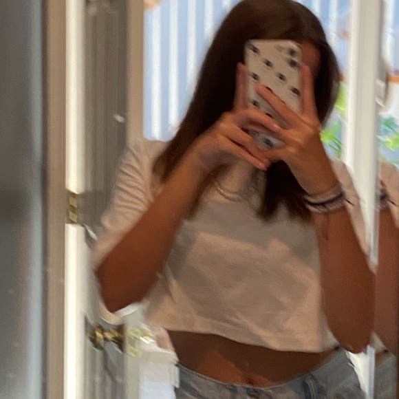 Profile Picture of Casey Scherner (@qasey26) on Poshmark