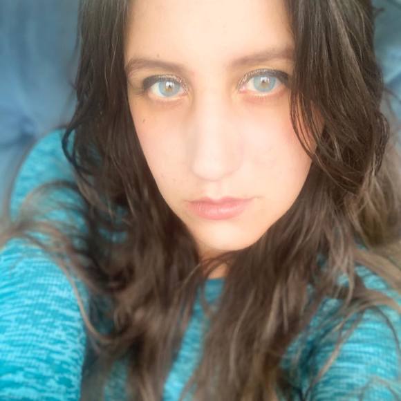 Profile Picture of Mary Franchere (@maryfranchere) on Poshmark