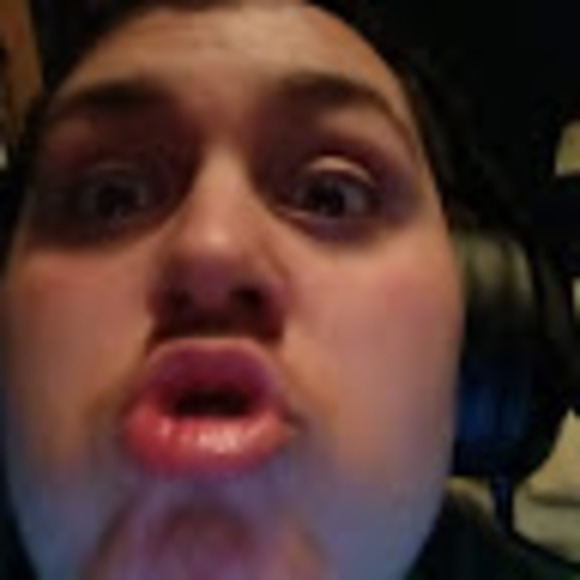 Profile Picture of Teddy Leismer jr. (@theoleismer) on Poshmark