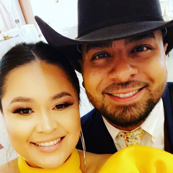 Profile Picture of Candy Charles (@candypearl) on Poshmark