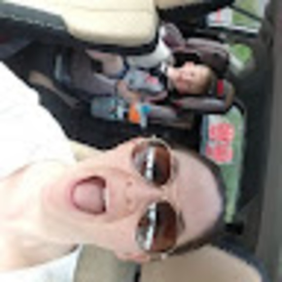 Profile Picture of Kristin Chupka (@kristinchupka) on Poshmark