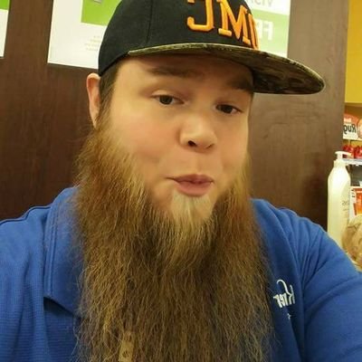 Profile Picture of Evan Acton (@EvanActon) on Twitter