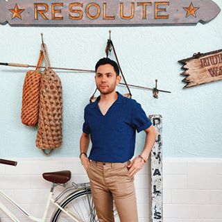 Profile Picture of Aaron Paez (@aaron.paez.16) on Facebook