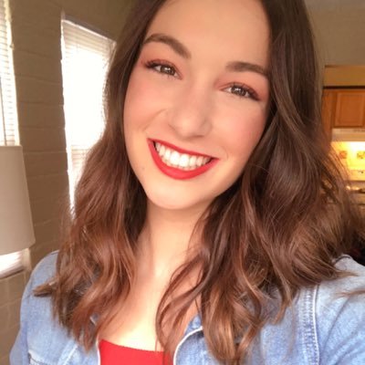 Profile Picture of Elise A'Hearn (@EliseAHearn) on Twitter