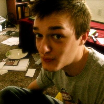Profile Picture of Stephen Griego (@ChocwateAmboo) on Twitter