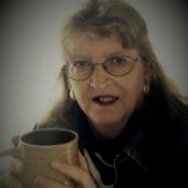 Profile Picture of jodelights! (@jodeeschrlau) on Pinterest