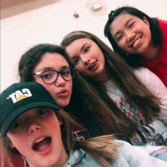 Profile Picture of Erica Breitkreutz (@ericabreitkreut) on Poshmark