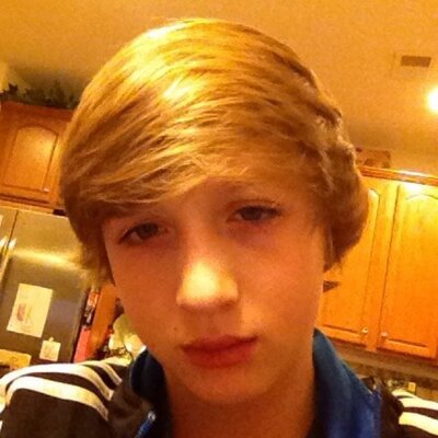 Profile Picture of Dylan Healy (@DylanHealy77) on Twitter