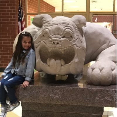 Profile Picture of Stephanie Closser (@StephClosser) on Twitter