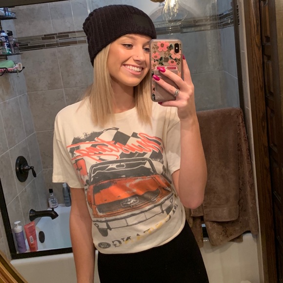 Profile Picture of Lexie Frencl (@lexiefrencl) on Poshmark